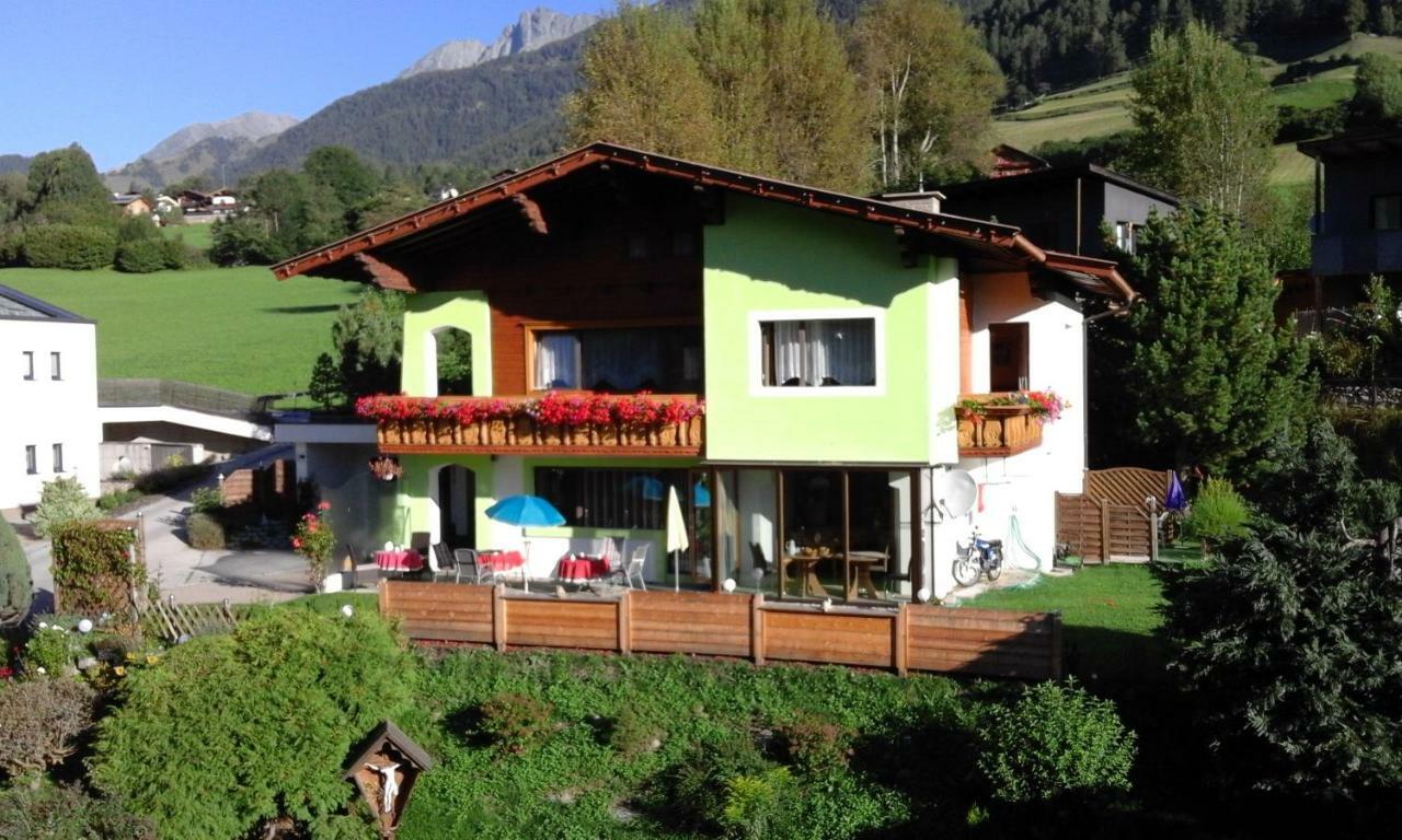Gaestehaus Kratzer เวอร์เกน ภายนอก รูปภาพ